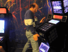 Arcade, @frost.1